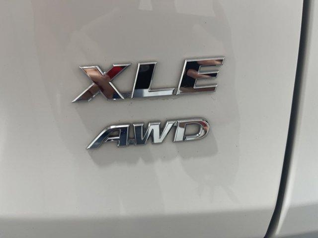 2019 Toyota RAV4 XLE for sale in Moline, IL – photo 11