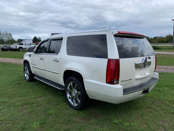 2007 Cadillac Escalade ESV for sale in Detroit Lakes, ND – photo 5