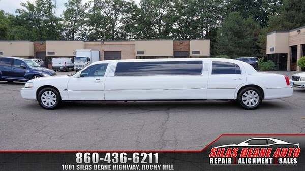 2006 Lincoln Town Car Limo-Hartford for sale in Rocky Hill, CT – photo 8