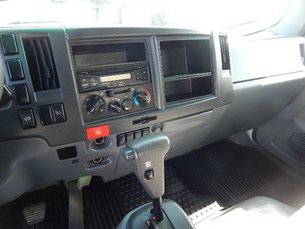 2014 Isuzu Nrr Box Truck - - by dealer - vehicle for sale in Jamaica, VT – photo 15