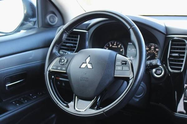 2020 Mitsubishi Outlander SEL 4x4 4WD SUV - - by for sale in Klamath Falls, OR – photo 22