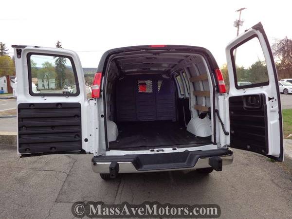 2018 Chevrolet Express 2500 Cargo for sale in Lunenburg , MA – photo 7