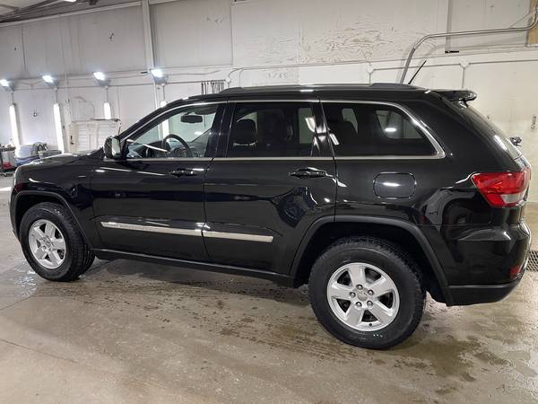2012 Jeep Grand Cherokee Laredo X 4x4 4Dr SUV ONLY 83K Miles! for sale in Sioux Falls, SD – photo 3