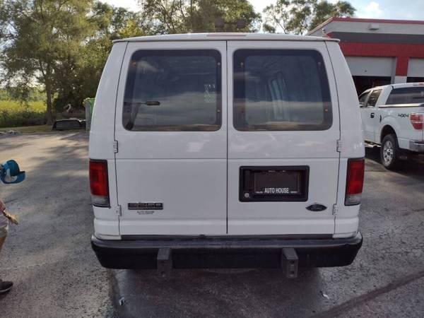 2013 Ford E250 Cargo Good miles power windows Lock, cold a/c Nice! for sale in Waukesha, WI – photo 7