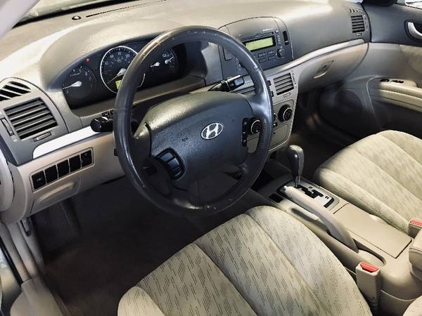2007 Hyundai Sonata GLS - - by dealer - vehicle for sale in Madison, WI – photo 9