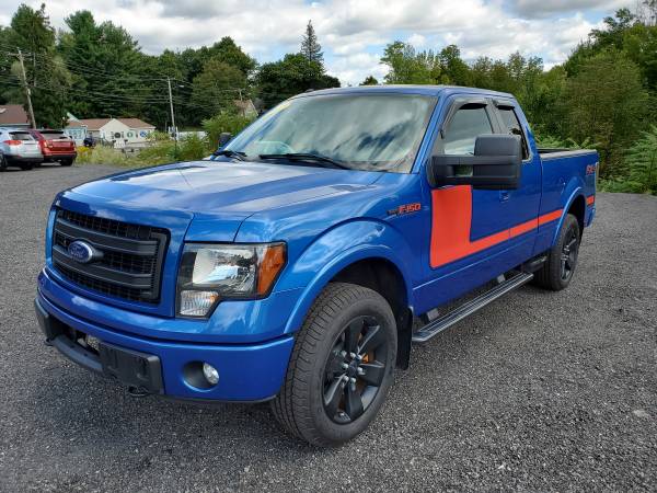 2012 Ford F150 Extended Cab 4x4 FX4 Fully Loaded Low Miles for sale in Leicester, MA – photo 2