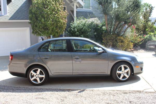 2010 VW Jetta Lmtd Edition-70k Miles-Excellent Condition-1 Owner -... for sale in Ramona, CA – photo 3