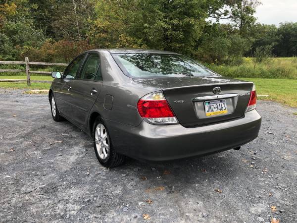 2006 Toyota Camry XLE - One Owner! Leather & Moonroof! for sale in Wind Gap, PA – photo 8