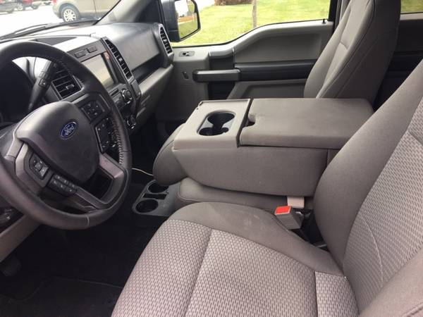 2019 Ford F150 Supercrew 2WD, Black for sale in Otterbein, IN – photo 4
