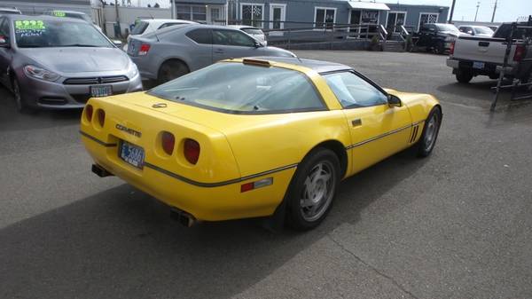 1990 Chevrolet Corvette Glass Top, Yellow, Financing! for sale in Eugene, OR – photo 4