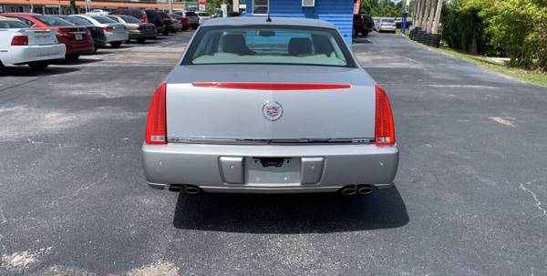 2006 Cadillac DTS Luxury III 4dr w/ Warranty! - Clean - Price reduced for sale in Sarasota, FL – photo 4