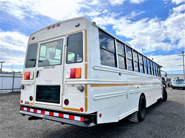 2014 Freightliner B2 Thomas 36 Passenger Bus 97, 000 Miles - cars & for sale in Englewood, CO – photo 3