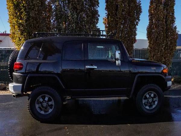 2007 Toyota FJ Cruiser 4WD 4dr Manual (Natl) - cars & trucks - by... for sale in Reno, NM – photo 3