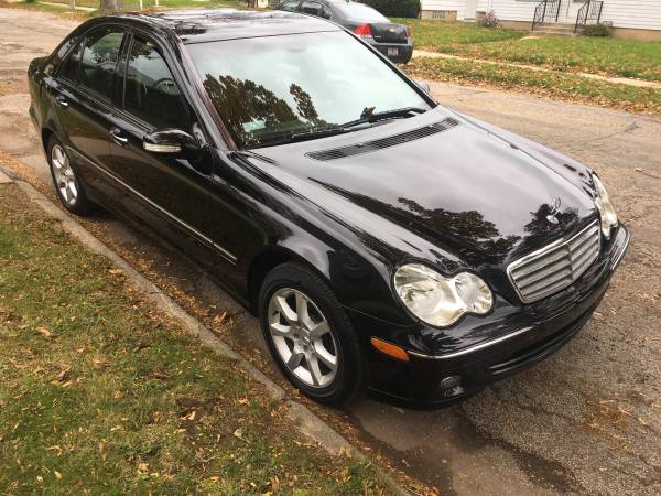 2007 Mercedes Benz c280 4matic for sale in milwaukee, WI – photo 6