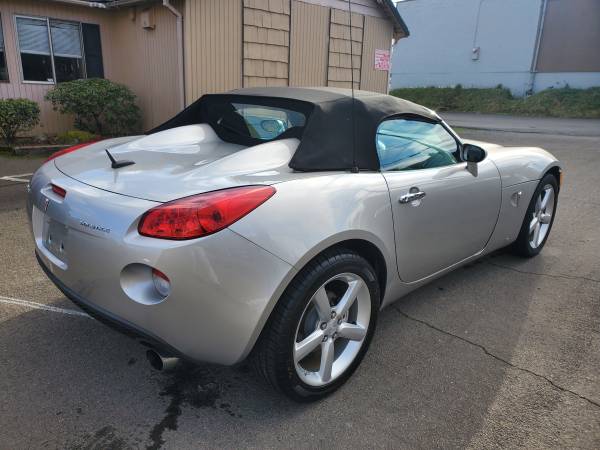 2009 Pontiac Solstice 2dr Conv - cars & trucks - by dealer - vehicle... for sale in Seattle, WA – photo 8