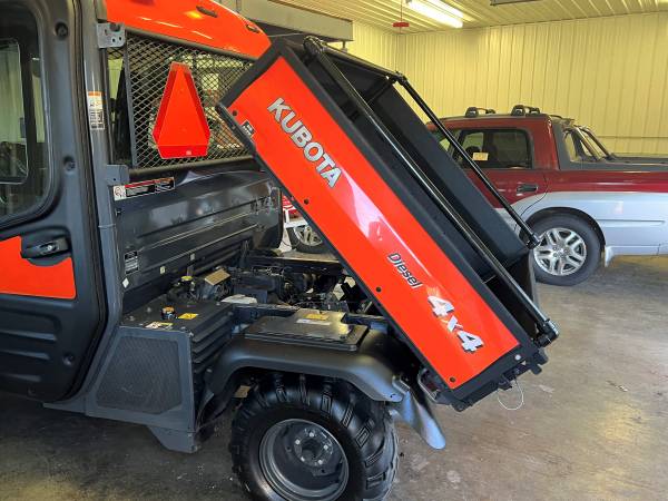 KUBOTA RTV1100 4WD WITH HYDR DUMP BOX - - by dealer for sale in URBANA, IL – photo 6