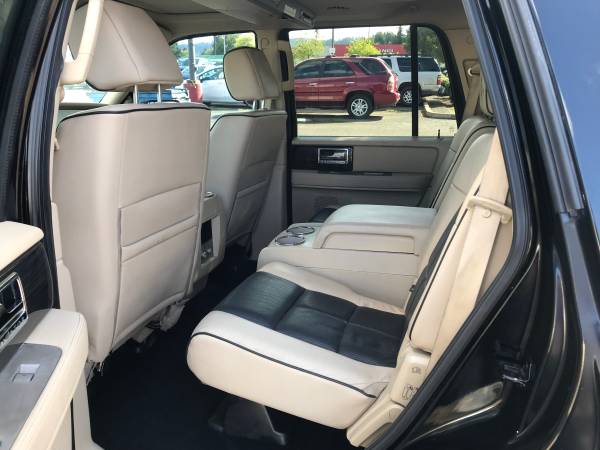 2008 LINCOLN NAVIGATOR FULLY LOADED, RUNS AND DRIVES GREAT for sale in Eugene, OR – photo 7