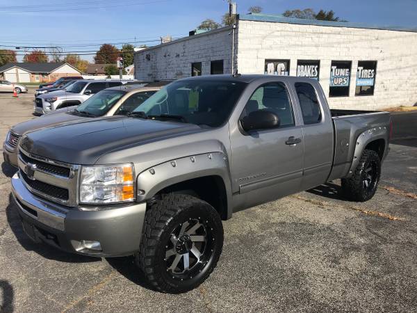 CHEVY SILVERADO - - by dealer - vehicle automotive sale for sale in Mason, OH