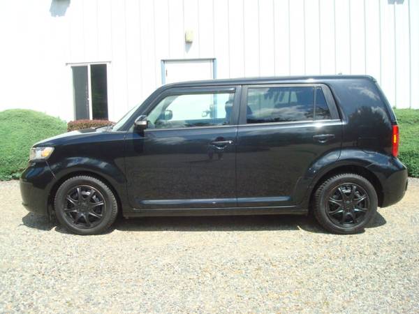 2009 Toyota Scion XB very clean only 123k miles! for sale in york, ME – photo 5