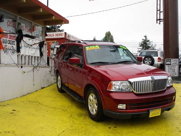 2005 Lincoln Navigator Luxury , Trades R Welcome , for sale in Seattle, WA – photo 3