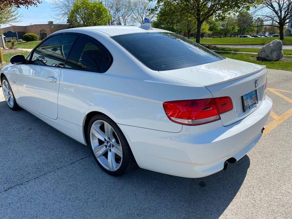 Low Mileage Manual 2009 BMW 335i for sale in Glendale Heights, IL – photo 20