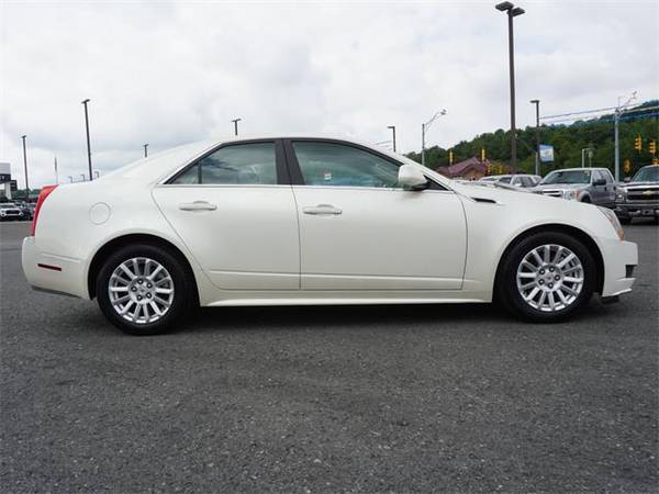 2011 Cadillac CTS sedan 3.0L LUXURY - Beige for sale in Beckley, WV – photo 3