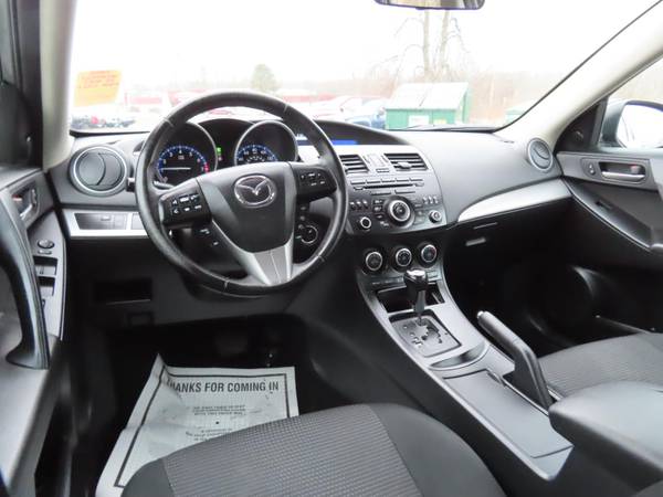 2013 GREY MAZDA Mazda 3i TOURING - - by dealer for sale in East Bloomfield, NY – photo 8