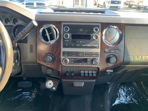 R1. 2011 Ford F250 SD Crew Cab LARIAT DIESEL 4X4 LONG BED LEATHER for sale in Stanton, CA – photo 20