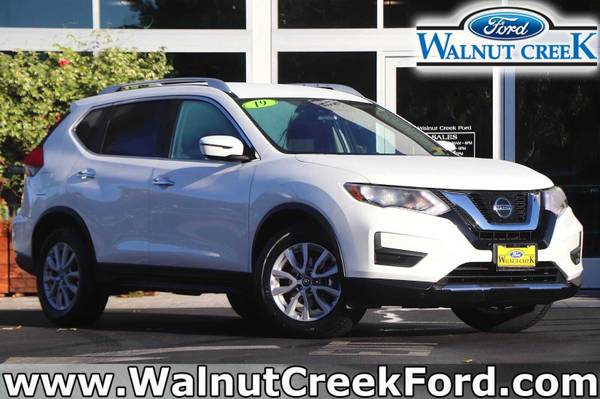 2019 Nissan Rogue White FOR SALE - GREAT PRICE! for sale in Walnut Creek, CA
