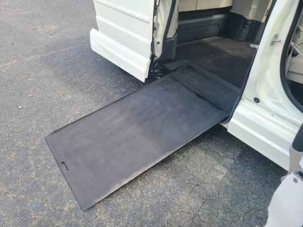 2012 Dodge Caravan VMI Handicap Wheelchair Van In-floor ramp for sale in Charlotte, NC – photo 19