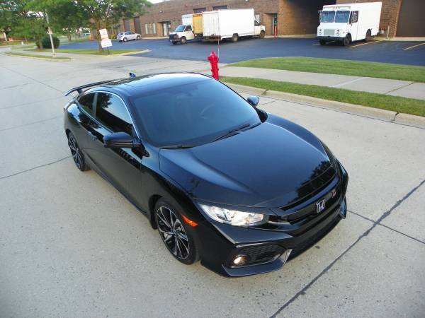 2018 Honda Civic SI -=Low miles=- for sale in Wheeling, WI – photo 10