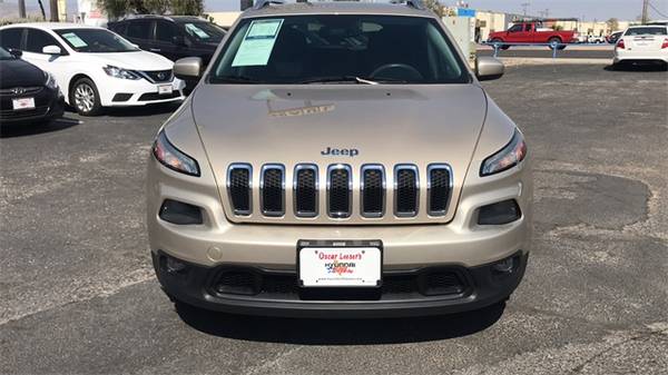 2014 Jeep Cherokee Latitude suv Cashmere Pearlcoat - cars & trucks -... for sale in El Paso, TX – photo 2