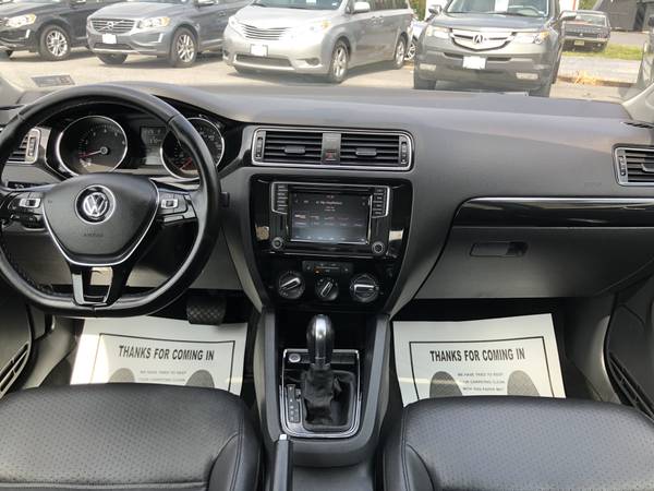 2016 Volkswagen Jetta 1.8T SEL Premium for sale in Harrisonburg, VA – photo 9