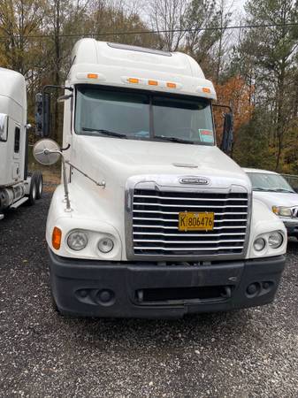 2006 Freightliner - cars & trucks - by owner - vehicle automotive sale for sale in Conley, GA