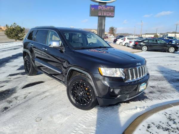 2011 Jeep Grand Cherokee Limited 4x4 4dr SUV - - by for sale in Faribault, MN – photo 2