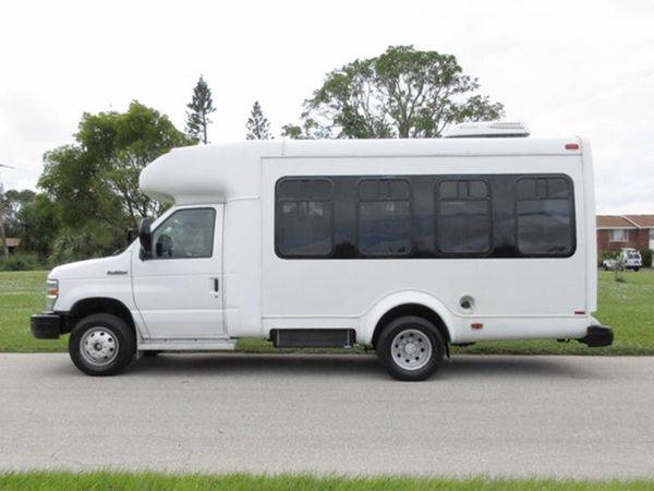 2008 Ford E-Series Chassis E-350 SD Se Habla Espaol for sale in Fort Myers, FL – photo 4