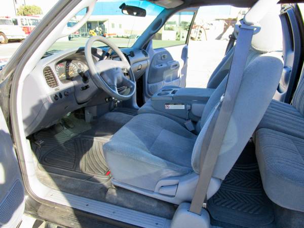 2002 Toyota Tundra Access Cab SR5 Extended Cab Pickup Truck for sale in Huntington Beach, CA – photo 13