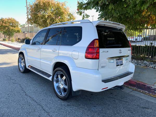 2006 Lexus GX 470 SUV with Navigation, Back Up Camera and DVD Player, for sale in El Monte, CA – photo 2