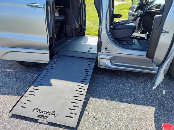 2020 Braunability Side Ramp Van Chrysler Pacifica for sale in Bagdad, KY – photo 5