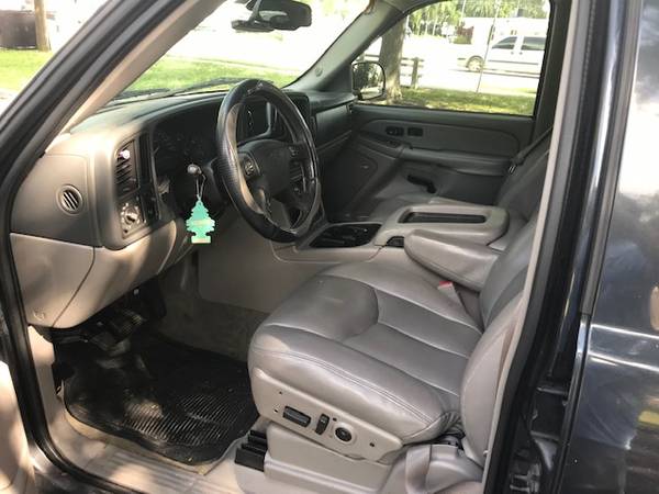 2004 Chevrolet Suburban LS 3rd Row Leather Loaded LOW PRICE for sale in SAINT PETERSBURG, FL – photo 10