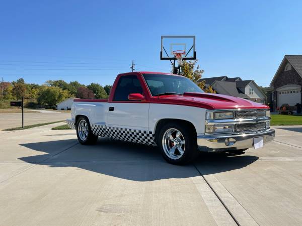 1995 Chevy C1500 Step Side Truck for sale in Columbia, MO