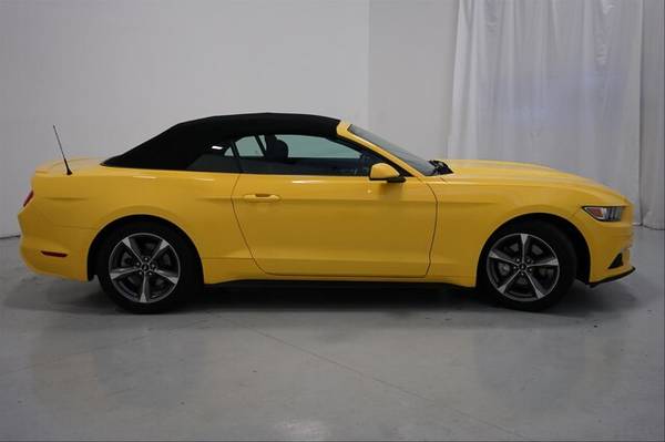 ✅✅ 2016 Ford Mustang V6 Convertible for sale in Tacoma, WA – photo 6