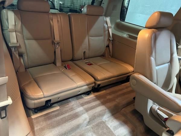2009 Cadillac Escalade - - by dealer - vehicle for sale in Arlington, TX – photo 8