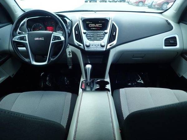 2015 GMC Terrain SUV SLE-2 (Summit White) GUARANTEED APPROVAL for sale in Sterling Heights, MI – photo 17