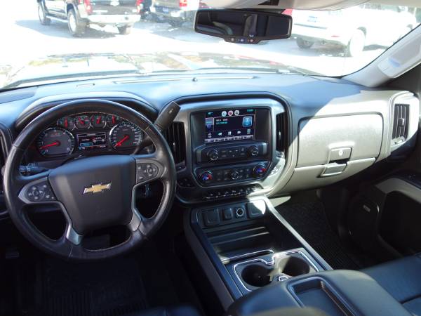 2015 Chevrolet Silverado 1500 4WD Crew Cab LTZ - Loaded! for sale in Lincoln, NE – photo 11