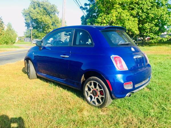 1 OWNER 2012 FIAT 500 5 Speed manual Only 113k miles! Superb shape for sale in Broad Brook, MA – photo 2