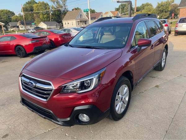 2018 Subaru Outback Premium *31K Miles!* - cars & trucks - by dealer... for sale in Lincoln, IA – photo 4