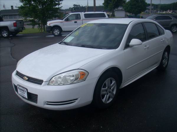 2011 Chevy Impala LS for sale in Altoona, WI – photo 3