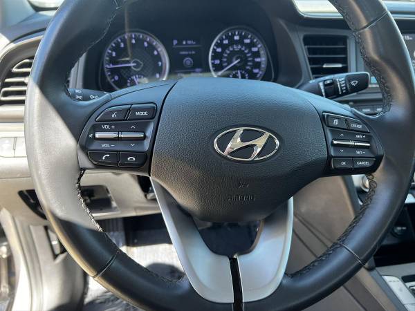 2020 Hyundai Elantra Value Edition Sedan 4D ESPANOL ACCEPTAMOS for sale in Arlington, TX – photo 12