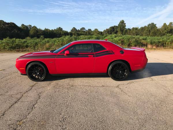 2015 DODGE CHALLENGER R/T PLUS * LOW MILES * CLEAN TITLE * NICE for sale in Commerce, GA – photo 2